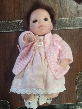 Rosie, The Ashton-Drake Galleries, Cuddles For A Cure Collection Doll
